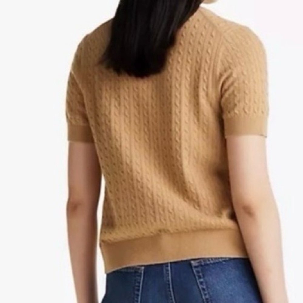NWT- Tommy Hilfiger sweater